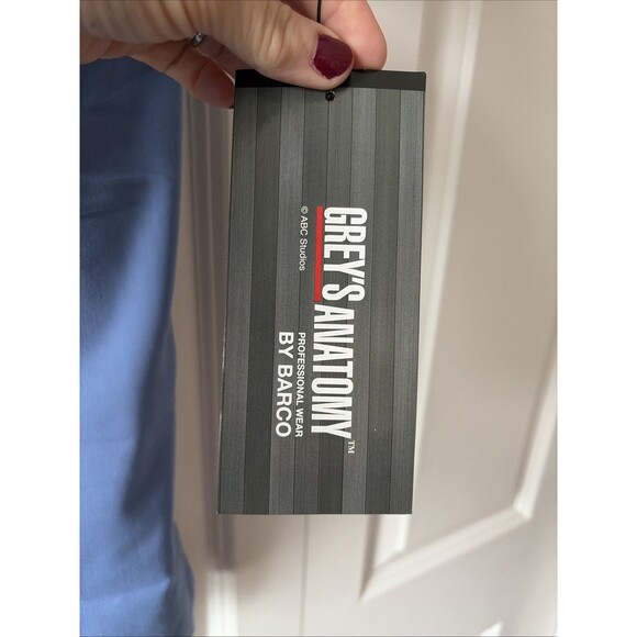 Greys Anatomy Scrub Top Men’s Size Large NWT - Picture 4 of 7